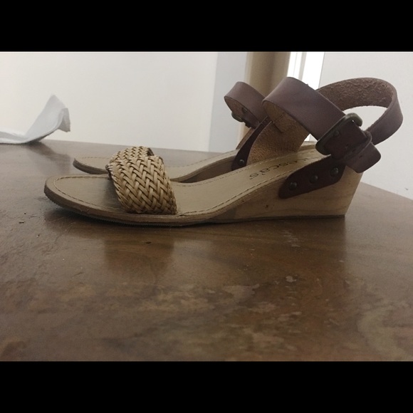 Francesca’s Wedge’s - Picture 2 of 4